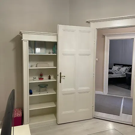 Soho - Kiraly * Budapešť