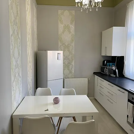 Soho - Kiraly Apartmán
